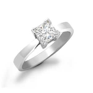 18ct White Gold 75pts Princess Cut Diamond Solitaire Ring